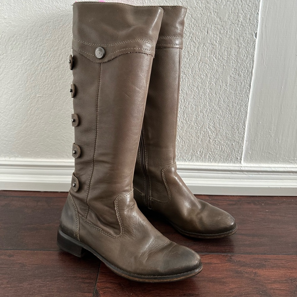 Arturo Chiang Grey Taupe Boots